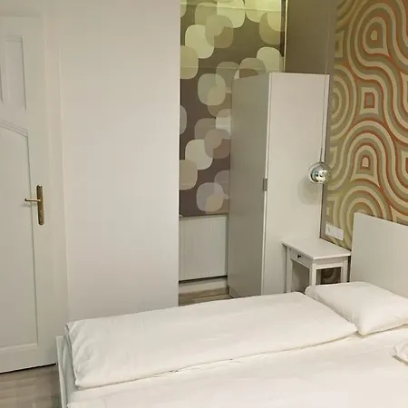 Primeq Citycenter Apartman *