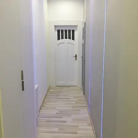 Primeq Citycenter Apartman *